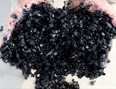 喀喇沁沥青冷补料（沥青砂）的优势特点与施工流程解析